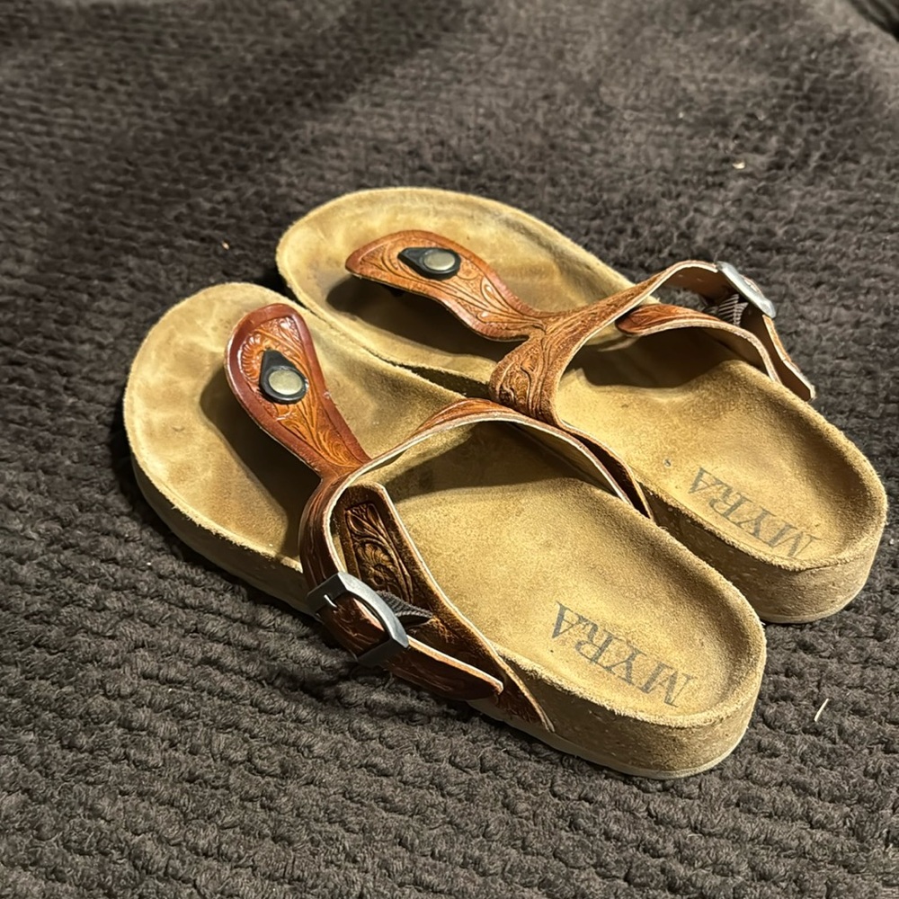 Women’s Myra sandals